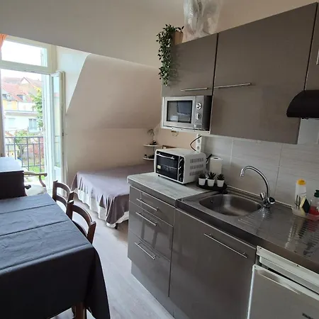 Le Select 3* Néris-les-Bains