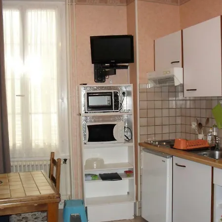 Πανσιόν Le Select 3*