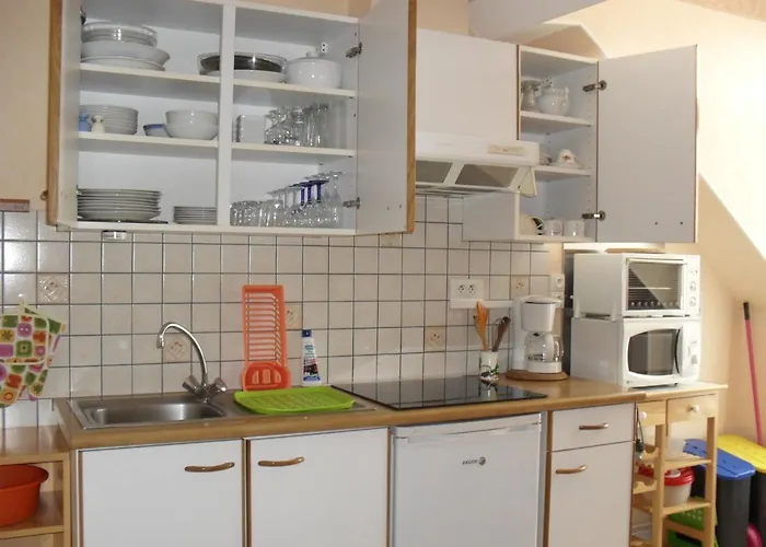 Le Select Guest house