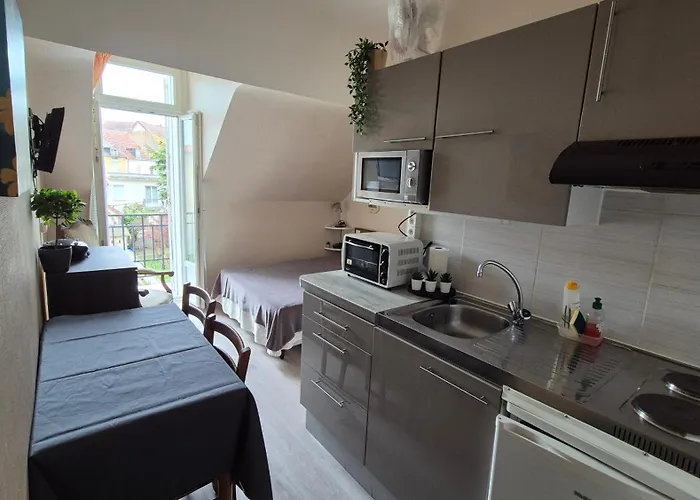 Le Select 3* Neris-les-Bains