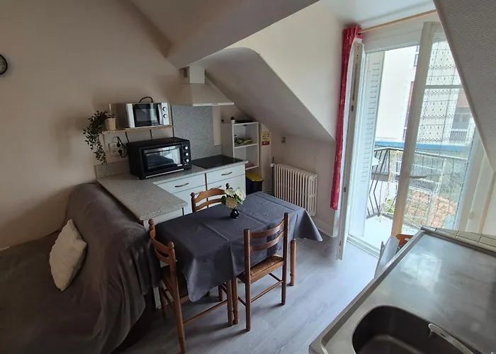 Le Select Neris-les-Bains