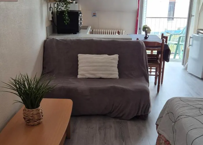 Le Select Guest house