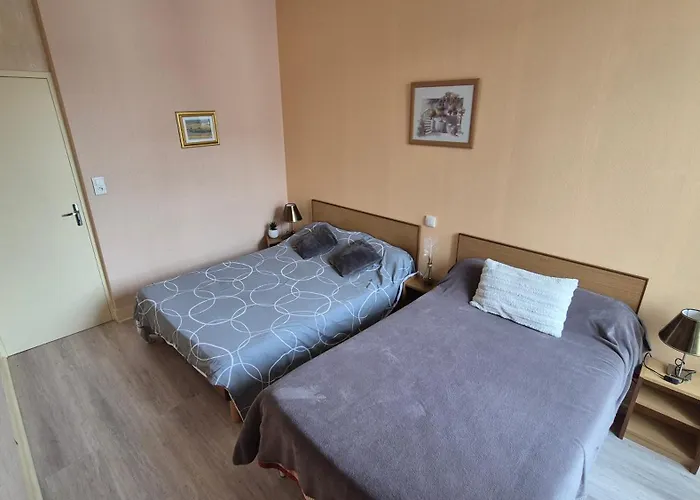 Le Select Guest house Neris-les-Bains