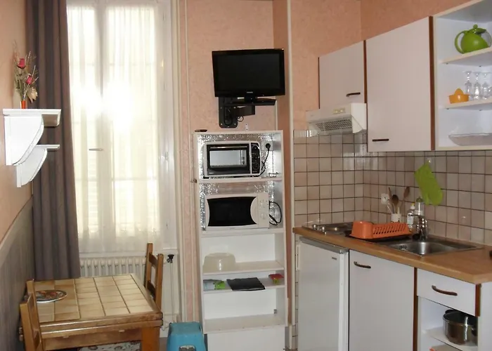 Guest house Le Select 3*